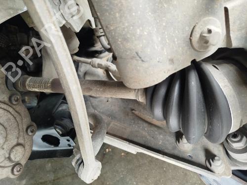 Used Left front driveshaft PEUGEOT 308 II (LB_, LP_, LW_, LH_, L3_) 1.6 BlueHDi 120 (120 hp) 30174077