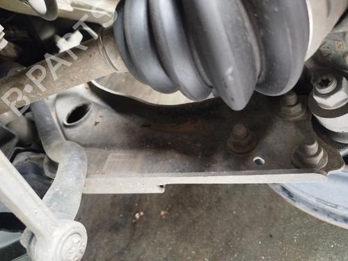 Used Left front suspension arm PEUGEOT 308 II (LB_, LP_, LW_, LH_, L3_) 1.6 BlueHDi 120 (120 hp) 30174081