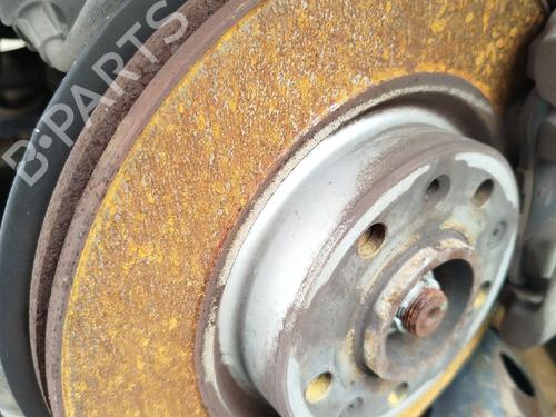 Used Right front steering knuckle PEUGEOT 308 II (LB_, LP_, LW_, LH_, L3_) 1.6 BlueHDi 120 (120 hp) 30174083