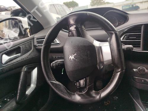 Used Steering wheel PEUGEOT 308 II (LB_, LP_, LW_, LH_, L3_) 1.6 BlueHDi 120 (120 hp) 30175803