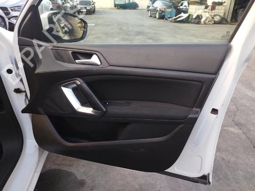 Used Front right panel PEUGEOT 308 II (LB_, LP_, LW_, LH_, L3_) 1.6 BlueHDi 120 (120 hp) 30175794
