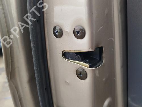 Cerradura puerta delantera izquierda KIA CARNIVAL II (GQ) 2.9 TDi (126 hp) 30202815