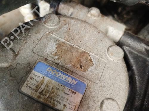 Used AC compressor KIA CARNIVAL II (GQ) 2.9 TDi (126 hp) 30202834