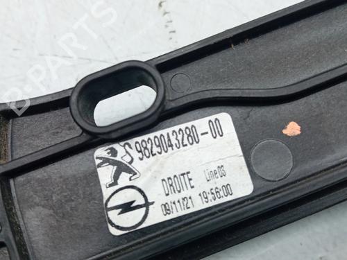 Rudehejsemekanisme Højre foran PEUGEOT 208 II (UB_, UP_, UW_, UJ_) 1.5 BlueHDI 100 | BP20297887C23 