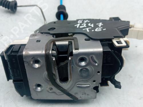 Rear left lock MERCEDES-BENZ A-CLASS (W176) A 200 CDI / d (176.008) | BP24927545C100