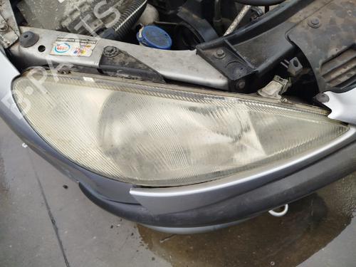 Faro derecho PEUGEOT 206 Hatchback (2A/C) 1.1 i (60 hp) 30301003