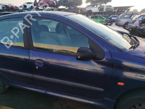 Used Right front door PEUGEOT 206 Hatchback (2A/C) 1.9 D (69 hp) 30362714