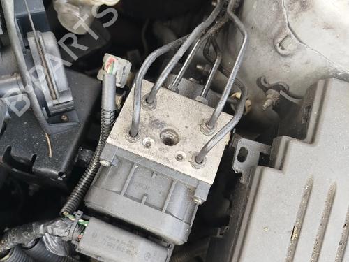 Used ABS pump PEUGEOT 406 (8B) 2.0 HDI 110 (109 hp) 30388964