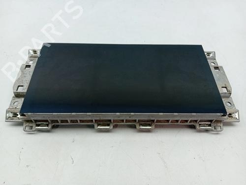 Used Display monitor AUDI A3 Sportback (8YA, 8YF) 35 TDI (150 hp) 29481636