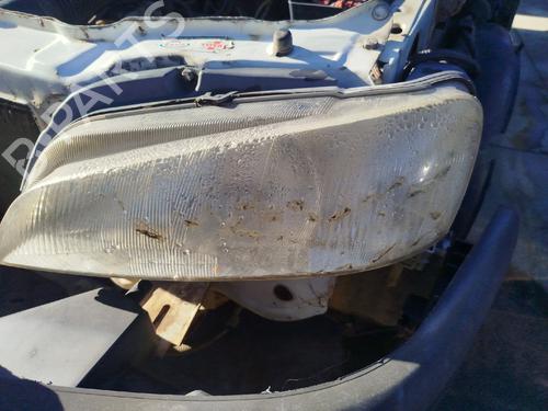 Used Left headlight PEUGEOT 106 II (1A_, 1C_) 1.5 D (57 hp) 30482733