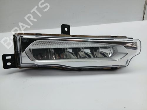 Used Right front fog light BMW X3 (G01, F97, G08) xDrive 20 d (190 hp) 30538948