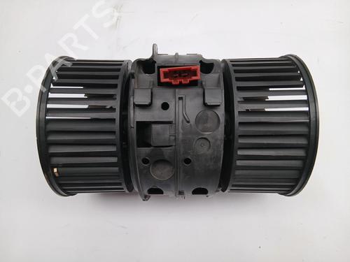 Used Heater blower motor RENAULT MEGANE III Grandtour (KZ0/1) 1.5 dCi (KZ1M, KZ1W, KZ0R) (106 hp) 30537967