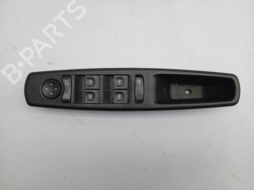 Used Left front window switch RENAULT MEGANE III Grandtour (KZ0/1) 1.5 dCi (KZ1M, KZ1W, KZ0R) (106 hp) 29917954