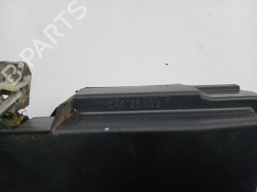 Used Rear right lock DACIA JOGGER (RK_) 1.0 TCe 110 (RKMD) (110 hp) 29252697