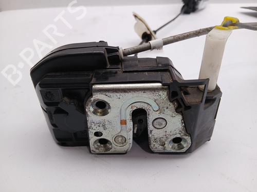 Serratura anteriore sinistra NISSAN QASHQAI I (J10, NJ10) 1.5 dCi (106 hp) 26561754