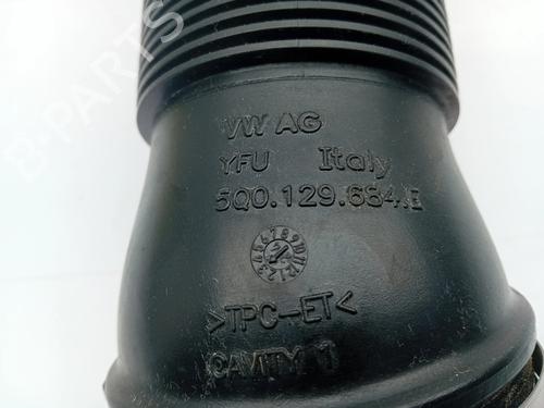 Intercooler pipe AUDI A3 Limousine (8YS, 8YM) 30 TFSI | BP30755235M127