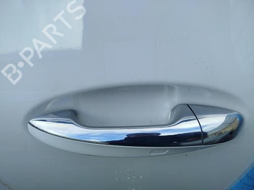 Puxador exterior frente esquerdo MERCEDES-BENZ GLA (H247) GLA 200 d (247.712) (150 hp) 30788615