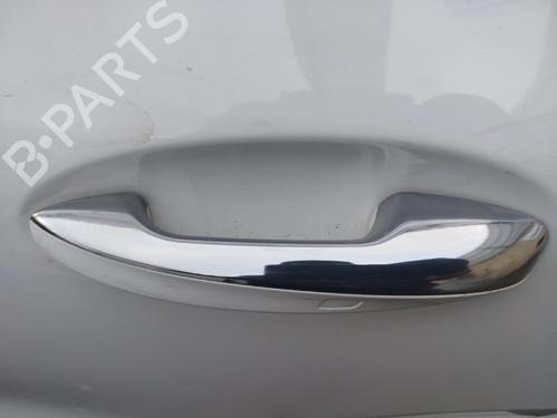 Puxador exterior trás esquerdo MERCEDES-BENZ GLA (H247) GLA 200 d (247.712) (150 hp) 30788617