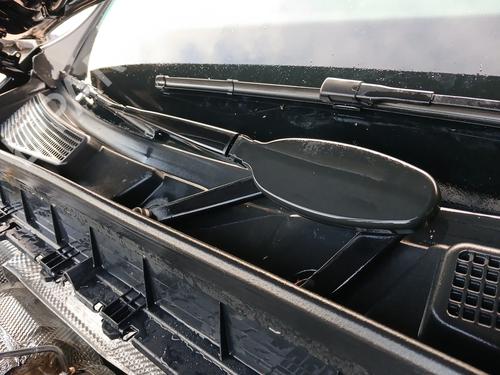 front-windshield-wiper-arm-mercedes-benz-glb-x247-2019-30860620 main image