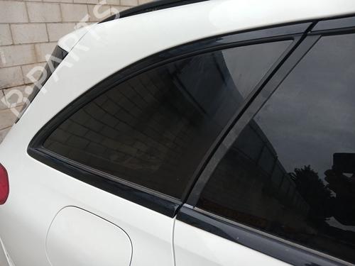 Panel rude bagtil højre MERCEDES-BENZ C-CLASS T-MODEL (S206) C 300 de (206.208) (313 hp) 30888492