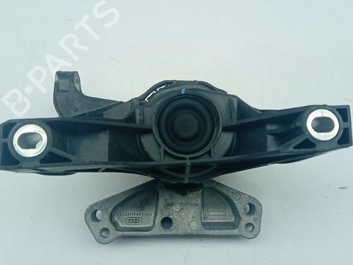 Used Engine mount PEUGEOT 308 SW III (FC_, FJ_, FR_, F4_, FN_) [2021-2025]  30936840