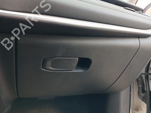 Used Glove box JEEP COMPASS (MP, M6, MV, M7) 1.5 T4 Hybrid (131 hp) 31022354