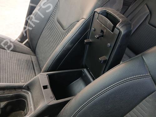 Armrest / Center console JEEP COMPASS (MP, M6, MV, M7) 1.5 T4 Hybrid | BP31022349I20