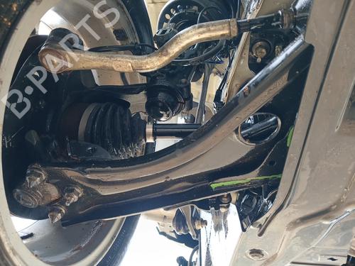 Venstre fortil bærearm HONDA CIVIC X Hatchback (FC_, FK_) 1.5 VTEC (FK7) (182 hp) 31042663