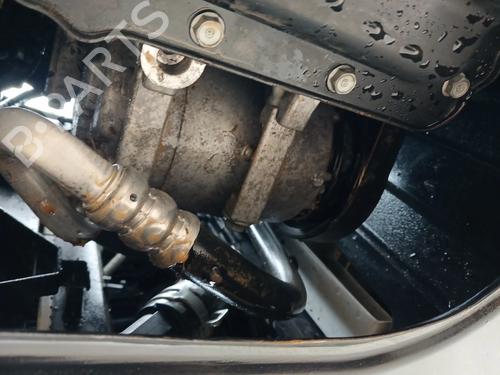 Used AC compressor KIA VENGA Hatchback Van (YN) CVVT (90 hp) 31065662