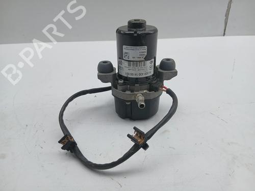 Used Brake master cylinder MERCEDES-BENZ A-CLASS (W177) A 250 e (177.085) (218 hp) 31073510