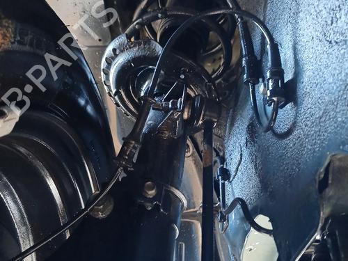 Used Left front shock absorber HYUNDAI i20 II (GB, IB) 1.2 (75 hp) 31094732