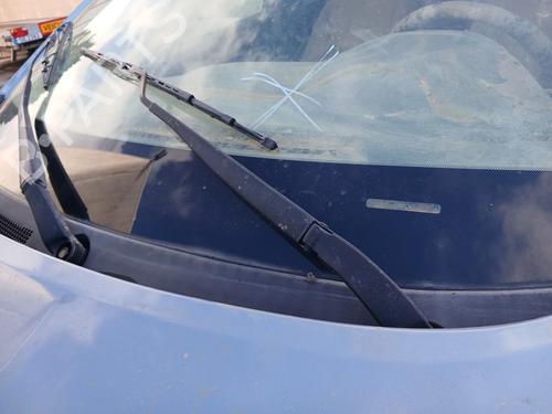 Used Front windshield wiper arm HYUNDAI i20 II (GB, IB) 1.2 (75 hp) 31096588