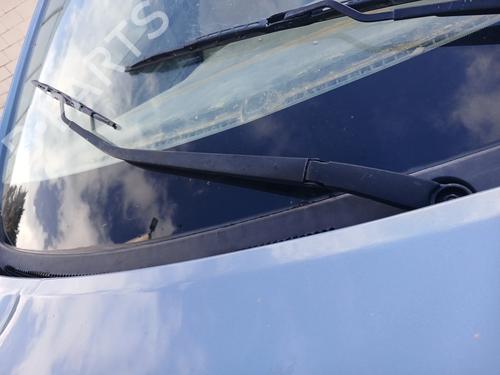 Used Front windshield wiper arm HYUNDAI i20 II (GB, IB) 1.2 (75 hp) 31096587
