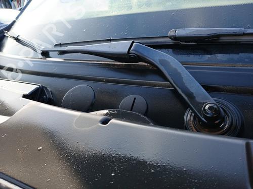 Braccio tergicristallo anteriore BMW X1 (E84) sDrive 18 d (143 hp) 31160181