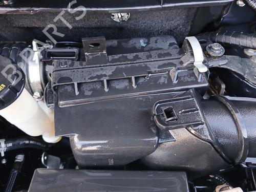 Box scatola filtro aria NISSAN JUKE (F15) 1.2 DIG-T (115 hp) 31160643