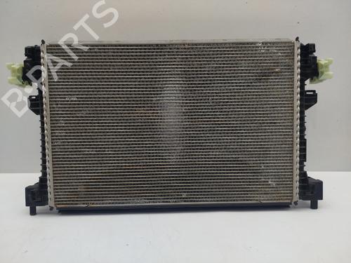 Used Water radiator AUDI A3 Limousine (8YS, 8YM) 30 TFSI (116 hp) 31160649