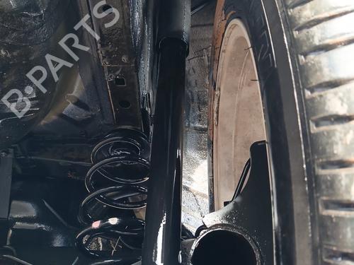 Højre bagtil støddæmper NISSAN JUKE (F15) 1.2 DIG-T (115 hp) 31160653