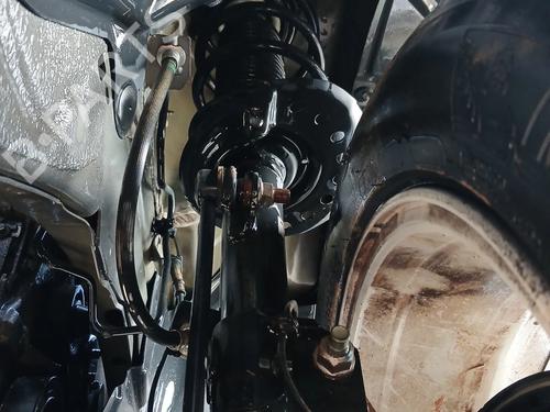 Amortisseur avant droit NISSAN JUKE (F15) 1.2 DIG-T (115 hp) 31160663