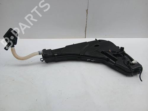 Used Windscreen washer tank BMW X3 (G01, F97, G08) xDrive 20 d (190 hp) 30305370
