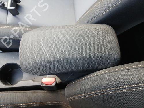 Used Armrest / Center console DACIA JOGGER (RK_) 1.6 HYBRID 140 (RKN8) (141 hp) 31191815