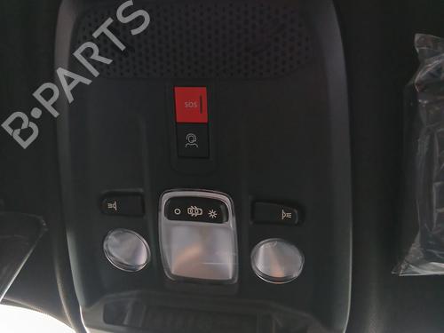 Plafonnier PEUGEOT 2008 II (UD_, US_, UY_, UJ_, UR_, UC_) 1.2 PureTech 100 (USHNK) (101 hp) 31195318