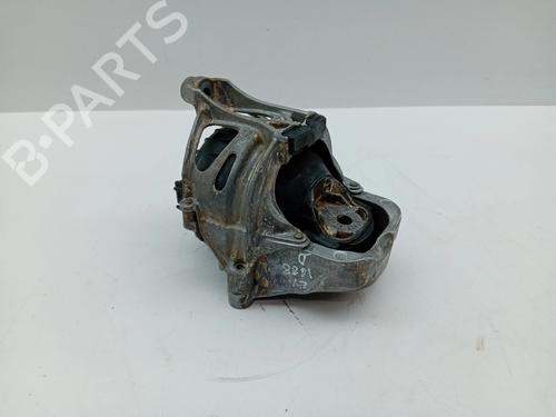 Used Engine mount AUDI Q8 (4MN, 4MT) 45 TDi Mild Hybrid quattro (231 hp) 31279331
