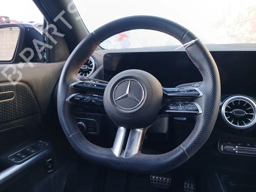Used Steering wheel MERCEDES-BENZ EQA (H243) EQA 250+ (243.702) (190 hp) 31280970