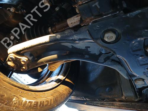 Used Right front suspension arm RENAULT MEGANE IV Hatchback (B9A/M/N_) 1.5 dCi 90 (B9A1) (90 hp) 31281899