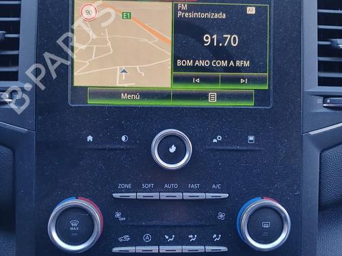 Used Display monitor RENAULT MEGANE IV Hatchback (B9A/M/N_) 1.5 dCi 90 (B9A1) (90 hp) 31293201