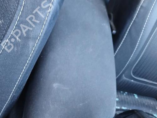 Used Armrest / Center console RENAULT MEGANE IV Hatchback (B9A/M/N_) 1.5 dCi 90 (B9A1) (90 hp) 31293207
