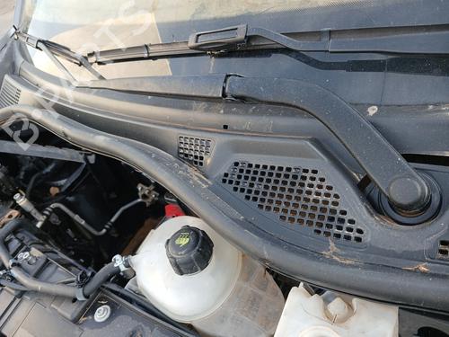 Używane Ramię wycieraczki przedniej szyby SMART FORTWO Coupe (453) electric drive (453.391) (82 hp) 31296663