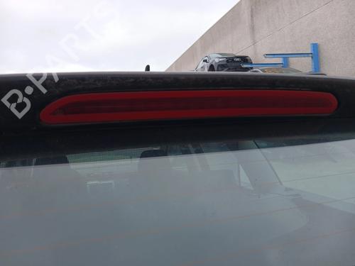 Terzo stop VW PASSAT B6 Variant (3C5) 2.0 TDI 16V (140 hp) 31334294