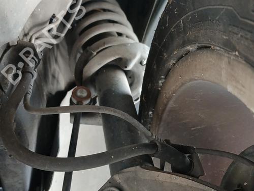 Used Right front shock absorber VW PASSAT B6 Variant (3C5) 2.0 TDI 16V (140 hp) 31335309