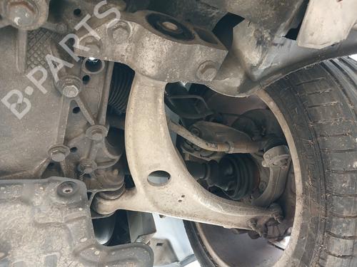 Højre fortil bærearm VW PASSAT B6 Variant (3C5) 2.0 TDI 16V (140 hp) 31335311